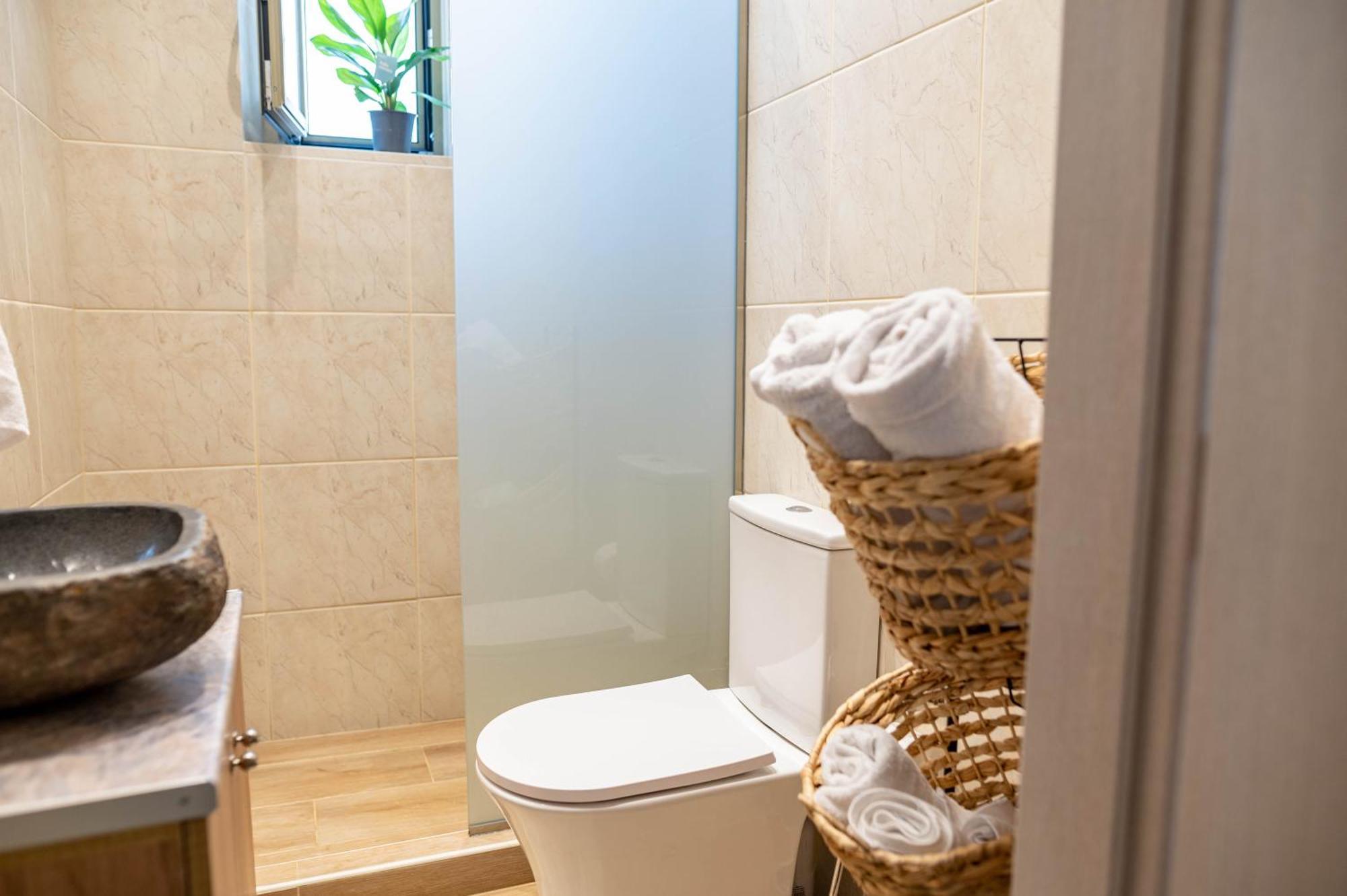 Kosnian City Suites B Экстерьер фото